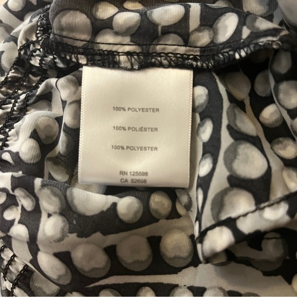 Ellen Tracy Women's Black and White Patterned Top with Peplum Size Large - Picture 6 of 6